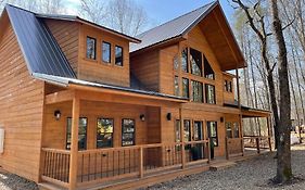 The Big Tex Luxury Cabin Is Epic