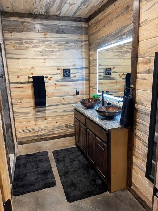 The Big Tex Luxury Cabin Is Epic Broken Bow Exterior photo
