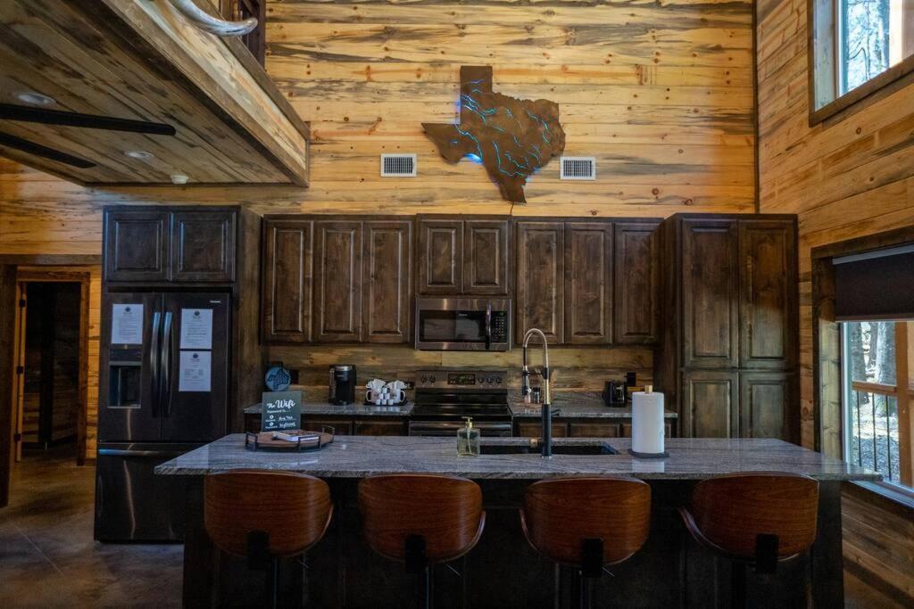 The Big Tex Luxury Cabin Is Epic Broken Bow Exterior photo