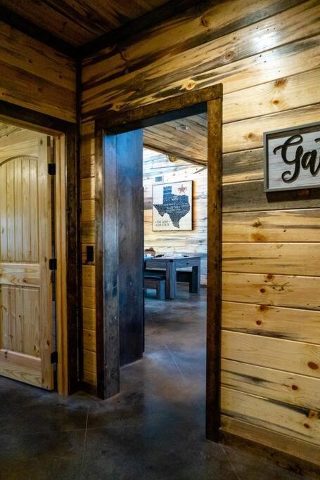 The Big Tex Luxury Cabin Is Epic Broken Bow Exterior photo