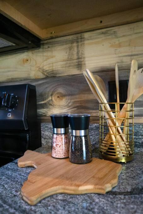 The Big Tex Luxury Cabin Is Epic Broken Bow Exterior photo