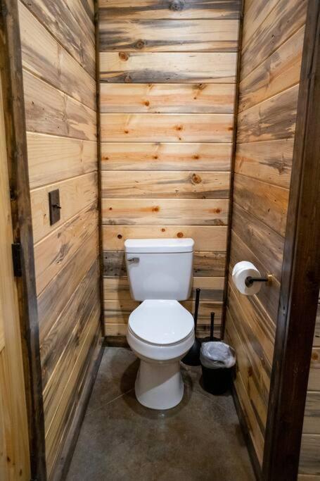 The Big Tex Luxury Cabin Is Epic Broken Bow Exterior photo